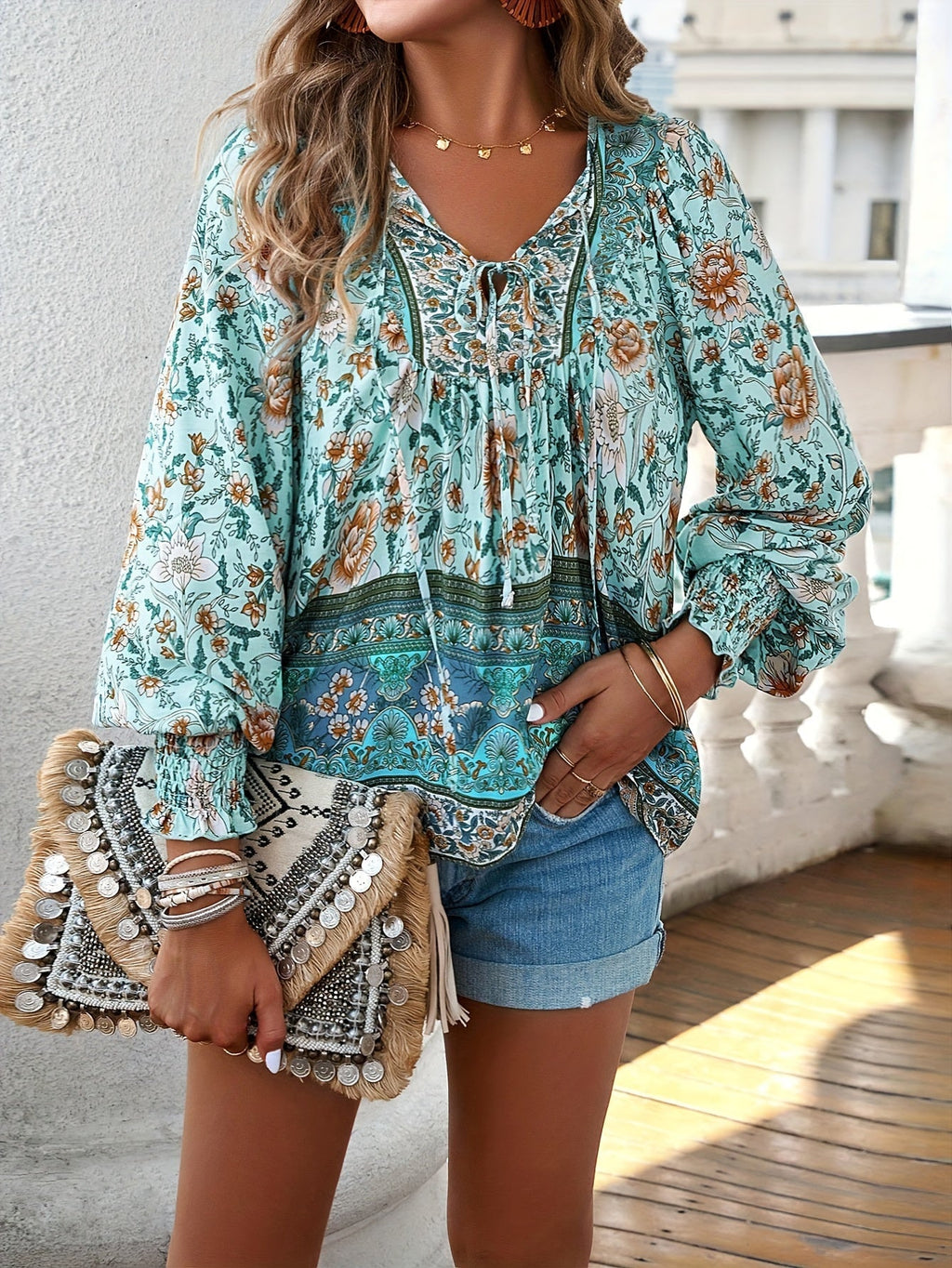 CLARA – Blusa con lazo floral y mangas abullonadas para mujer