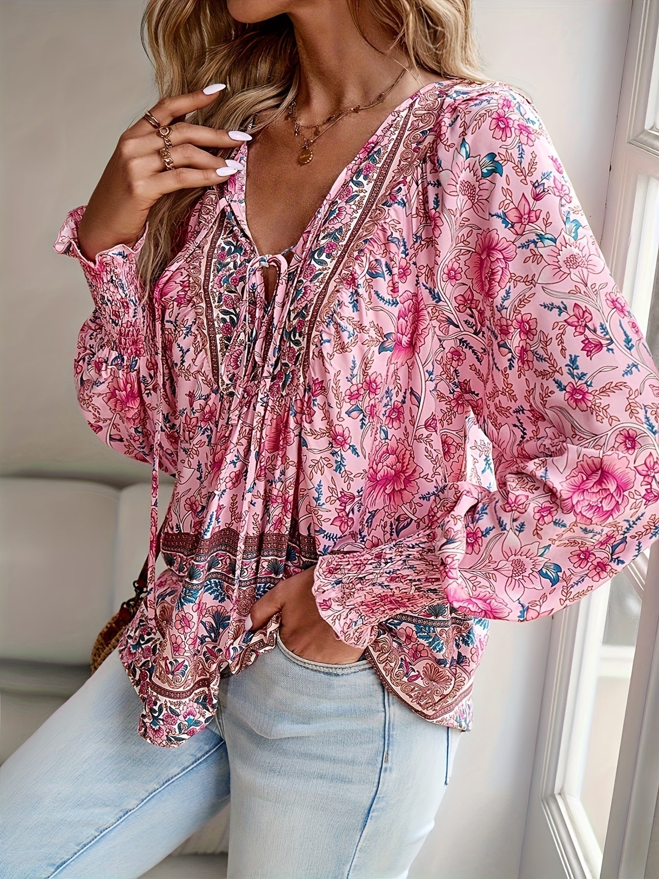 CLARA – Blusa con lazo floral y mangas abullonadas para mujer