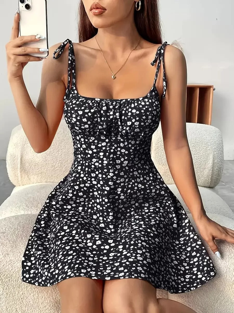 Isabella | Minivestido Floral con Tirantes Ajustables para Mujer 12