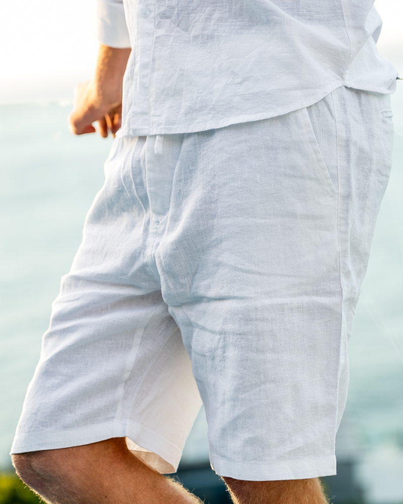 Javier | Pantalones Cortos de Lino para Hombre con Cintura Elástica y Corte Recto 1