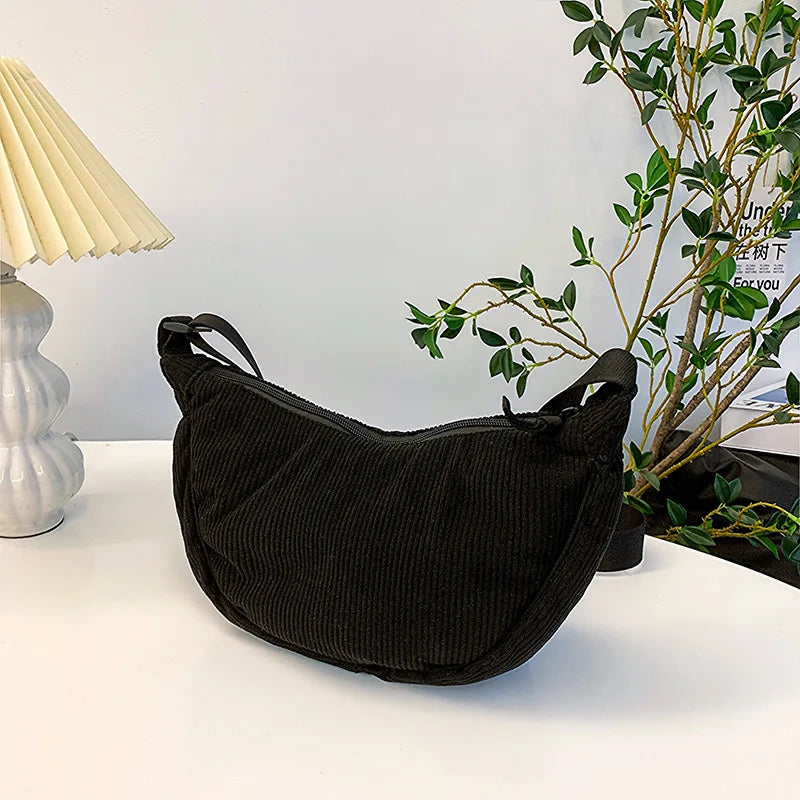 Lucía | Bolso Bandolera de Pana Ajustable para Mujer Elegante y Casual 2
