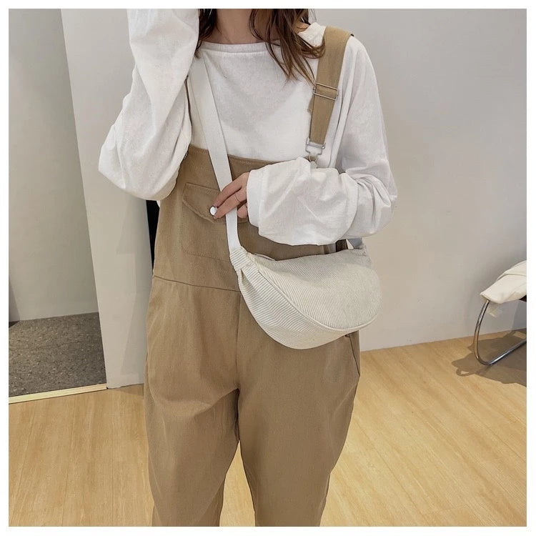 Lucía | Bolso Bandolera de Pana Ajustable para Mujer Elegante y Casual 3