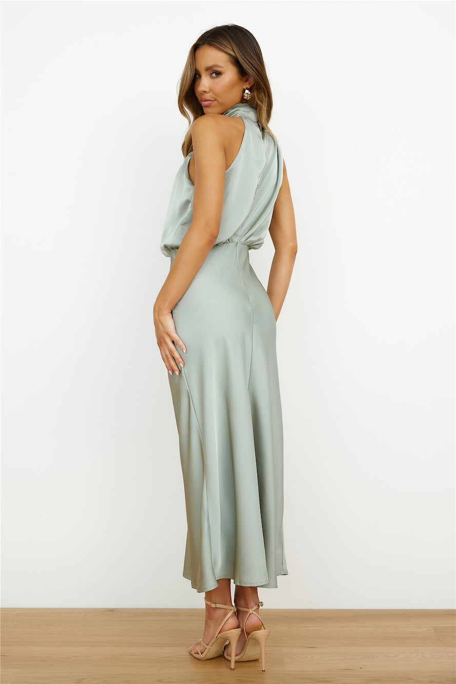Luzielle | Vestido Midi Elegante con Escote Asimétrico | Diseño Moderno para Estilo Sofisticado 3