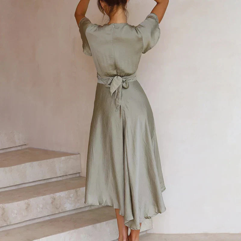 Mia | Elegante Vestido Midi de Raso con Escote en V para Invitadas 4