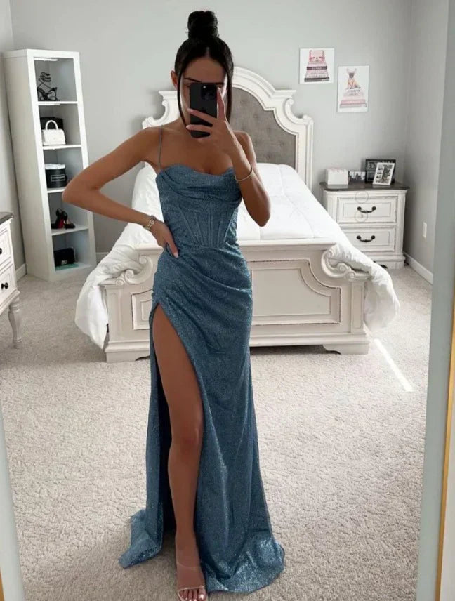Sabryna | Vestido Largo de Noche con Abertura Lateral y Escote Corazón | Elegante Diseño para Brillar en Eventos 3