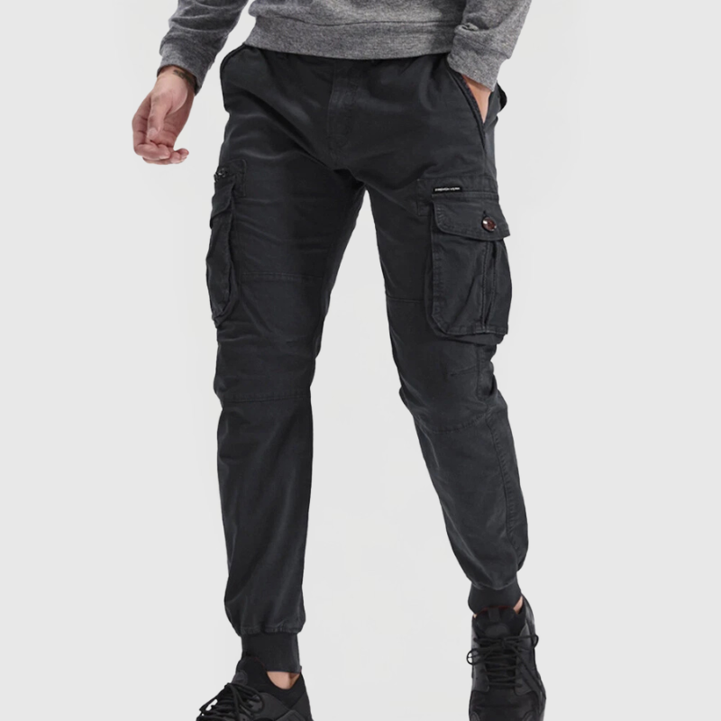 ALEJANDRO – Pantalón cargo de corte entallado para hombre