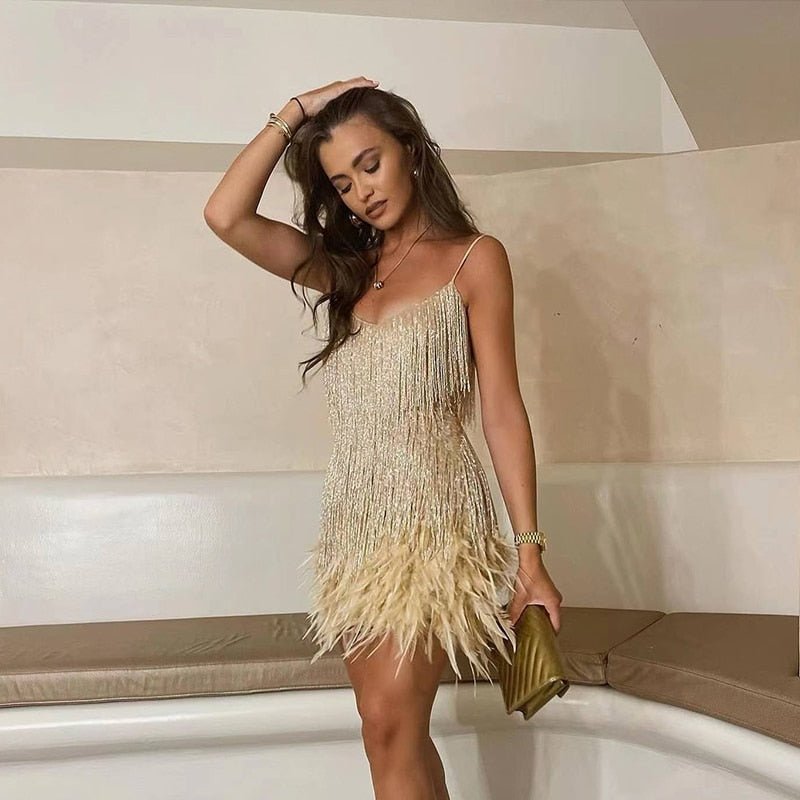 Mia | Elegante Vestido Midi con Lentejuelas y Plumas - Noa Lagos