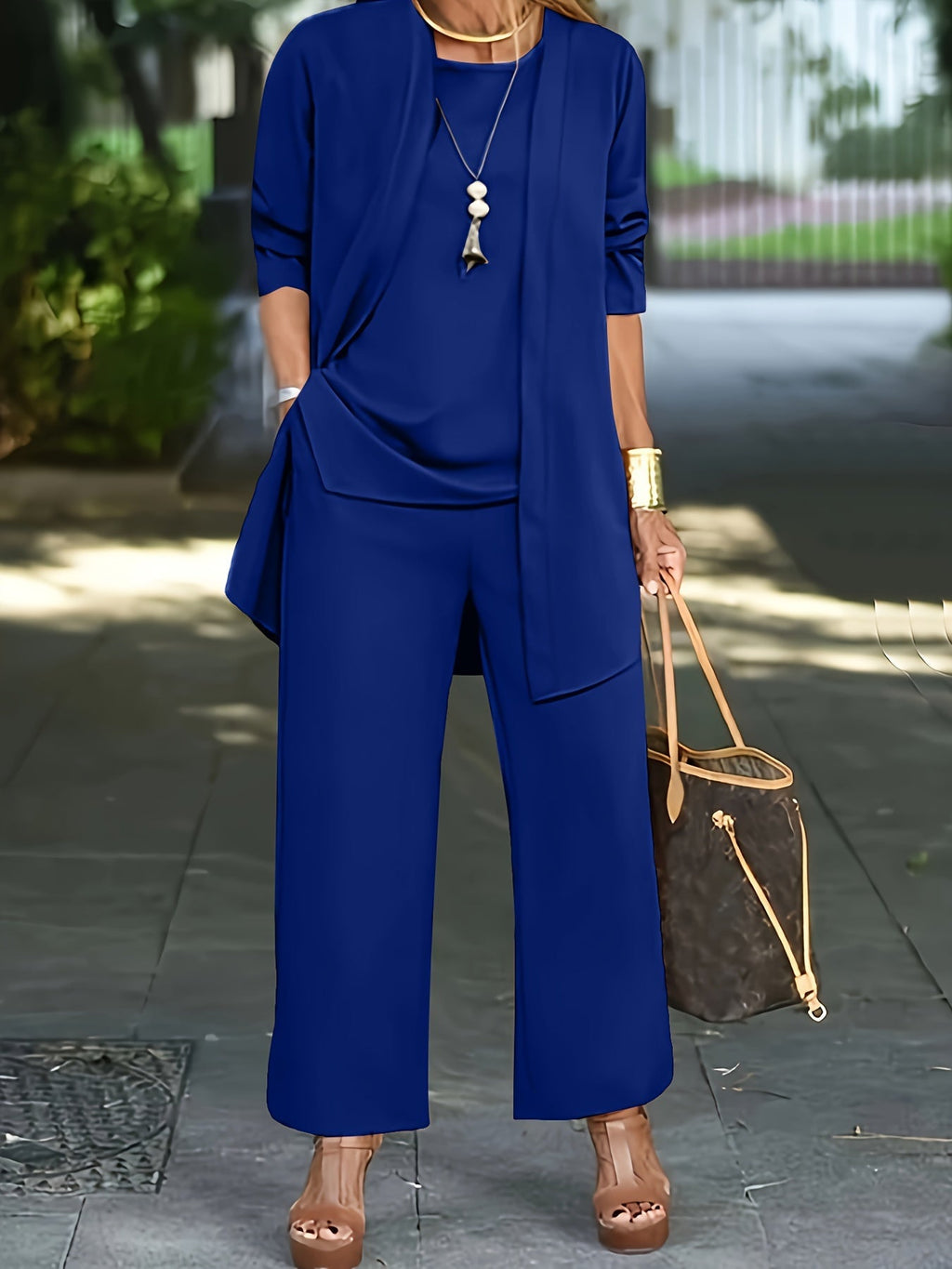 Sofía | Conjunto de Mujer de Tres Piezas con Chaqueta, Top y Pantalones Anchos - Noa Lagos