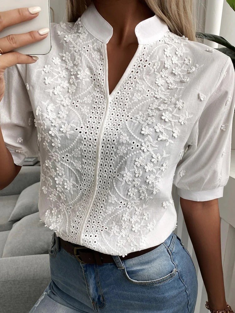Sofia | Elegante Top Bordado con Cuello Alto - Noa Lagos
