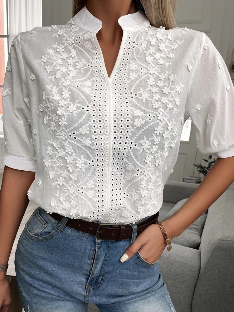 Sofia | Elegante Top Bordado con Cuello Alto - Noa Lagos