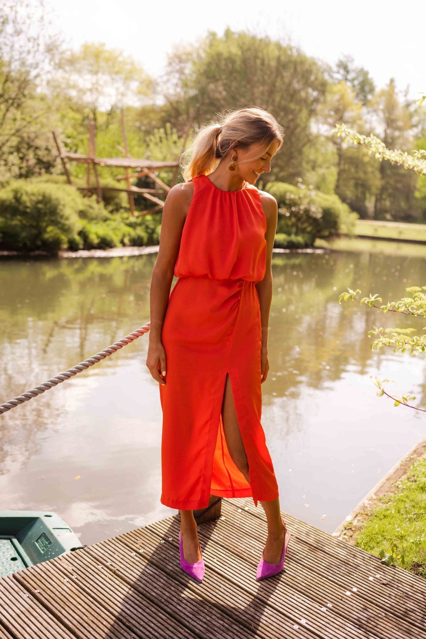 Sofia | Vestido de Fiesta Veraniego con Cuello Alto - Noa Lagos